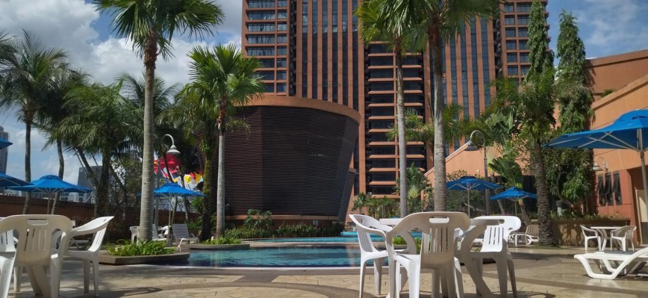 Kl Berjaya Times Square Service Apartment Kuala Lumpur Exteriér fotografie